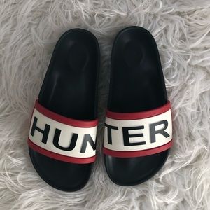 Hunter sandals